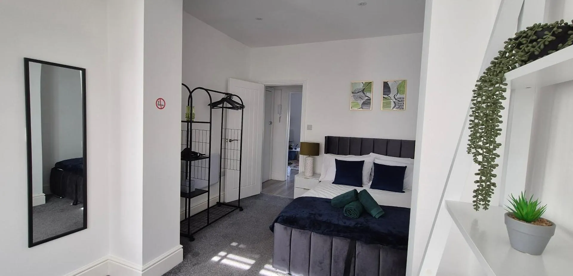 Brighton 1-Bed By London Rd & The Level Apartamento
